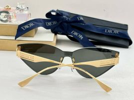 Picture of Dior Sunglasses _SKUfw55793259fw